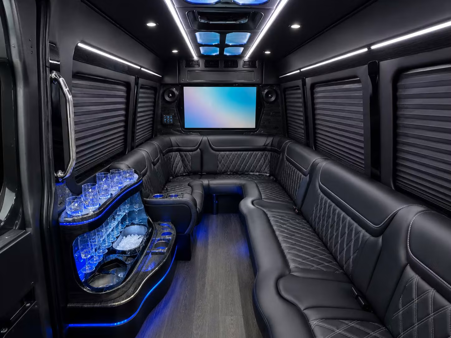 hemet concert and special event transportation for large groups