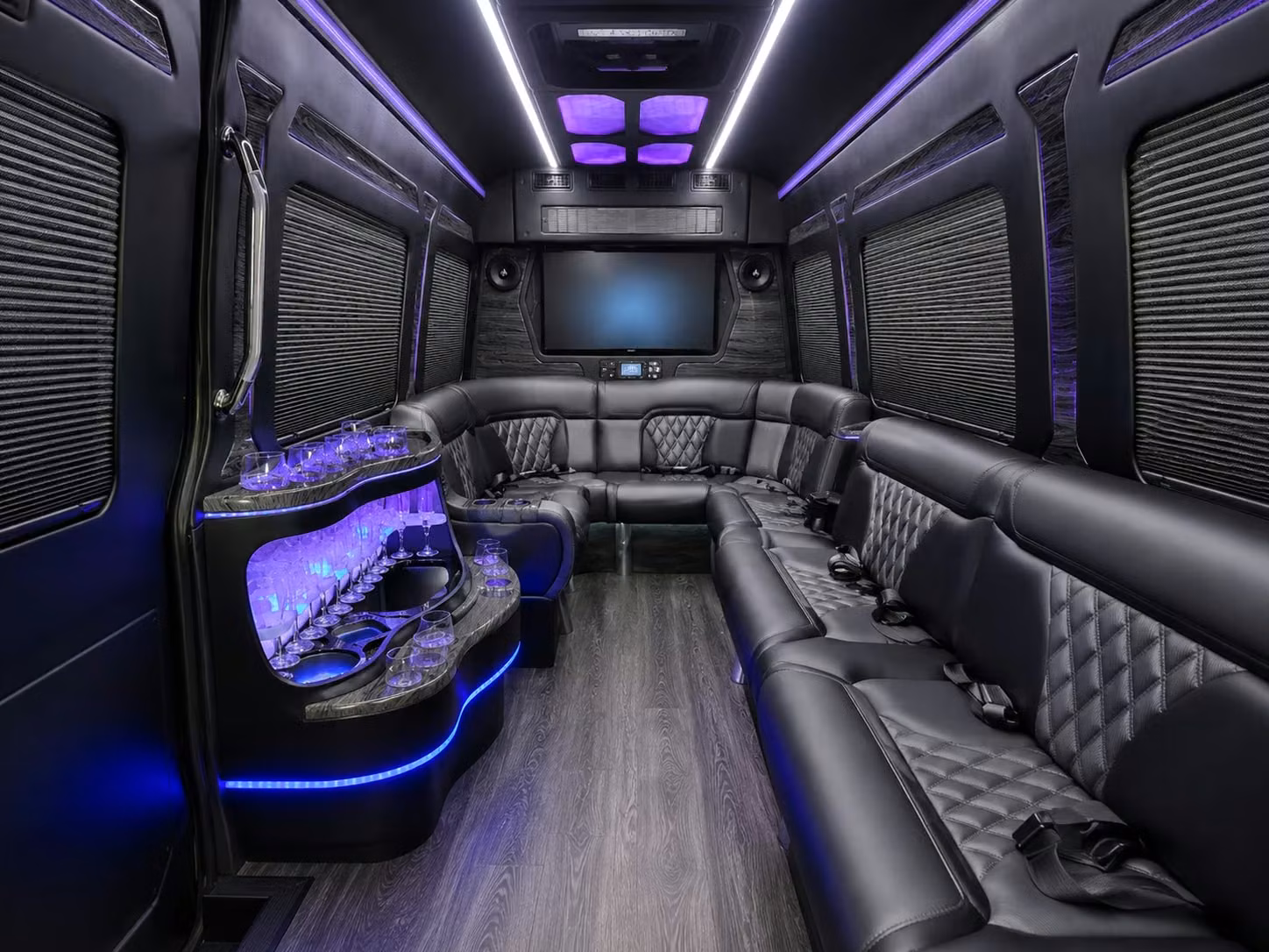 hemetcharterbus com lets you compare government military bus rentals in hemet without the hassle